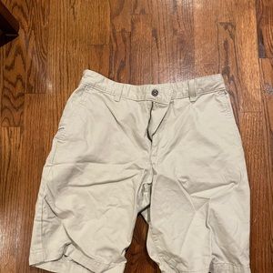 Dockers beige chino shorts waist 30